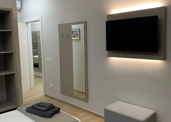 Fla Rooms